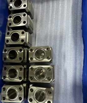 CẮT DÂY CNC